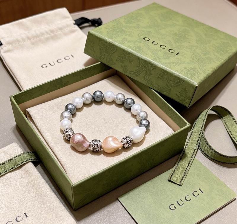 Gucci Bracelet 08yxs14